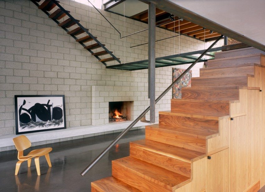 Asymmetric staircase in the interior