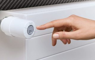 Termostat za radijator grijanja u sustavima raznih kuća
