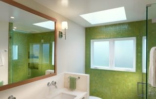 Joustava katto kylpyhuoneessa, valokuvia valmiista suunnitteluratkaisuista
