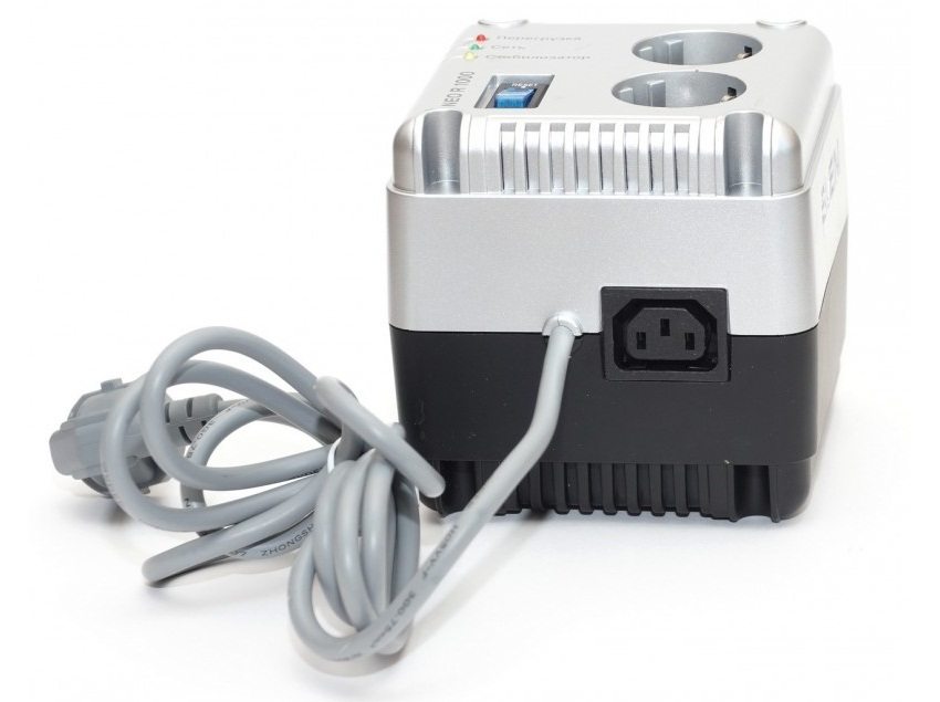 Ispravljač snage 3 kW može se koristiti za spajanje jednog ili dva kućanska aparata
