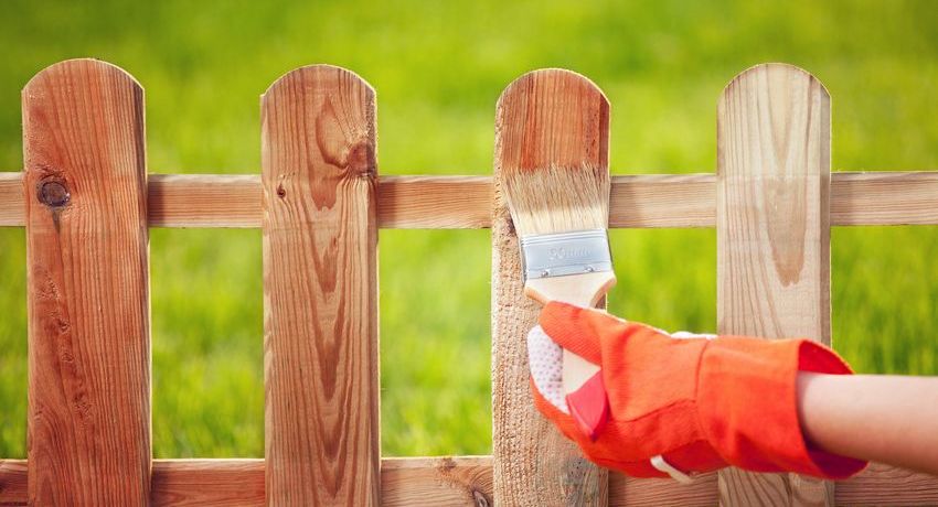 DIY træ hegn. Interessante løsninger til moderne hegn