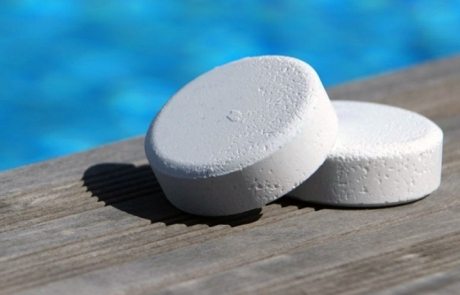 Pool disinfection tablets: proper pond care