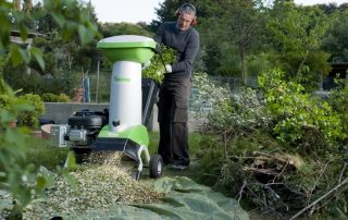 Orchard Grass & Branch Shredder: Bantuan untuk Penyelenggaraan Tapak