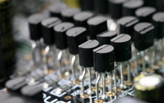 Kako testirati tranzistor multimetrom: ispitivanje različitih vrsta uređaja