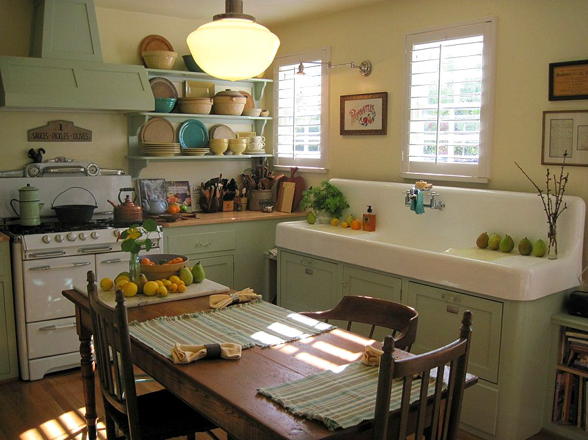 Overhead sinks are considered yesterday, but are still used in country-style kitchens