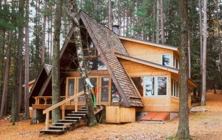 House-hut: alternative housing design for suburban construction