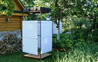 Heated shower for summer cottages: comfortable rest at any time