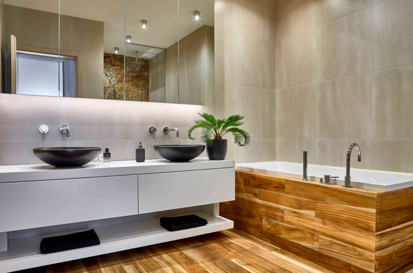 Najbolji minimalistički kupaonski pod je pločica ili vodonepropusni laminat