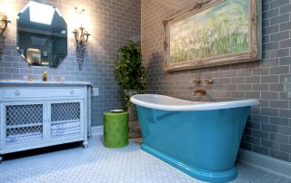 Bathroom interior: the rules of beautiful and comfortable design