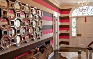 Wallpaper in the hallway: great opportunities for the execution of design ideas