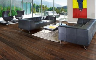 Wooden floor: will warm you in cold winter and give you coolness in hot summer