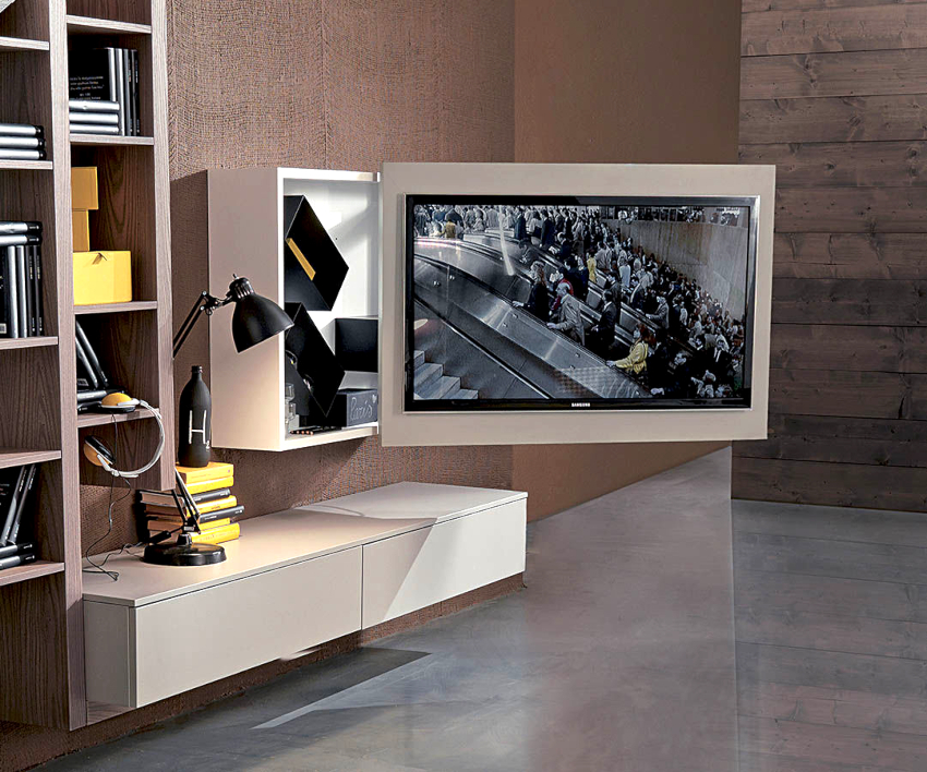 Die Montage des Fernsehgeräts mit einer Halterung ist sowohl an der Wand als auch an Möbeln möglich