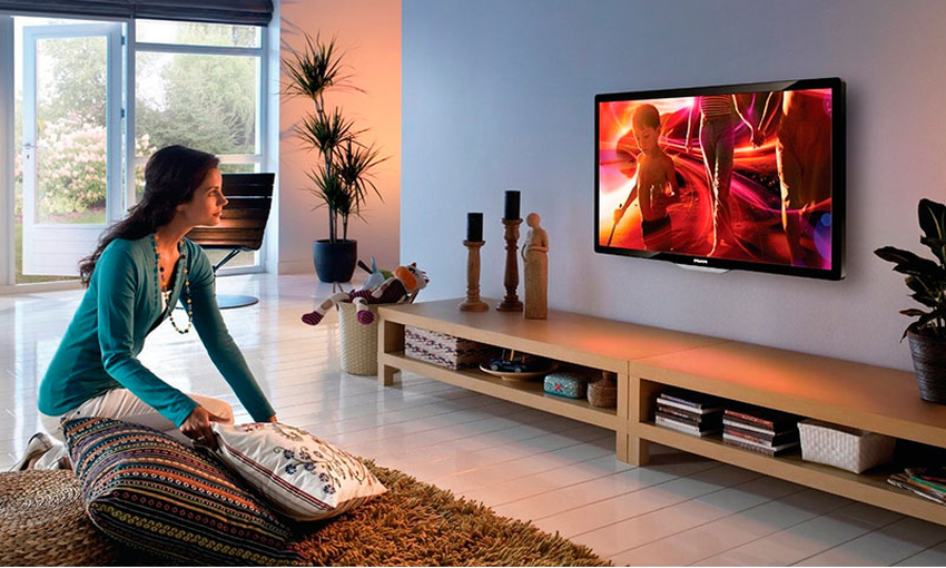 TV-seinäteline tarjoaa mukavan ympäristön elokuvien ja lähetysten katseluun