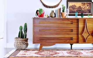 Chest of drawers in the hallway: how to combine functionality and beauty
