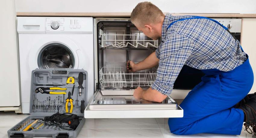 Lors de l'installation d'un lave-vaisselle, il est recommandé d'installer en plus un système de protection contre les fuites d'eau