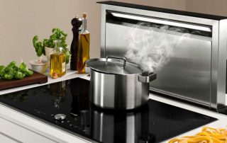 Hætte til køkkenet uden udluftning i ventilationen: luftrenserens egenskaber