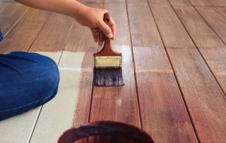 Polyuretan gulvlak: hvordan lage en slitesterk og vakker finish
