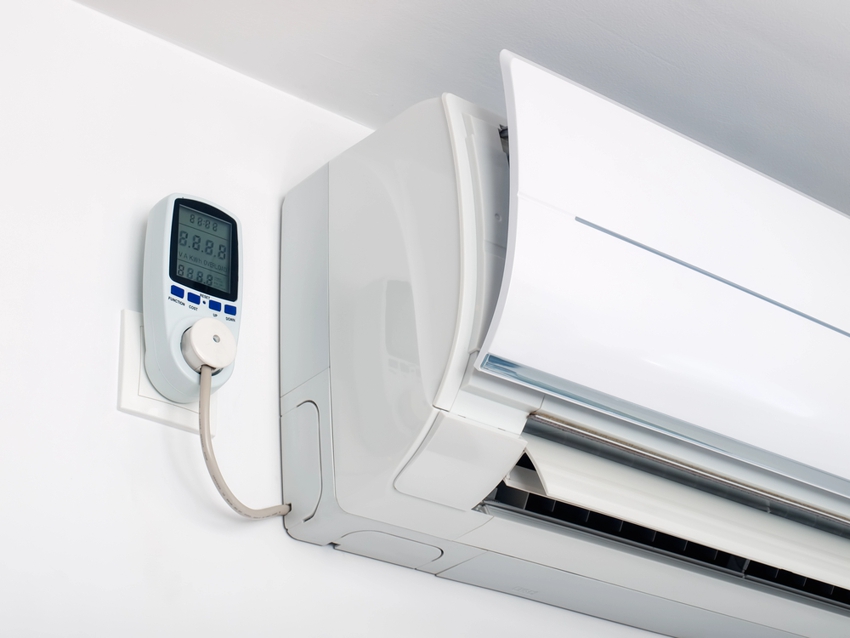 Ilmastointilaitteen kuluttaman energian määrä riippuu vuodenajasta ja huoneen lämpötilasta.