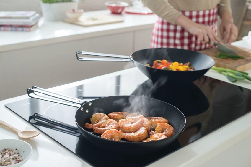 En adhérant à des règles de cuisson simples, vous pouvez économiser la consommation d'énergie de la cuisinière électrique.