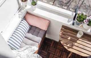 Balkonsofa mit Aufbewahrungsbox: Komfort ohne Kompromisse