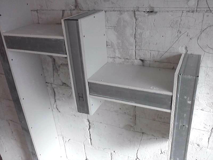 For the manufacture of shelves, sheets of drywall and a metal profile are required
